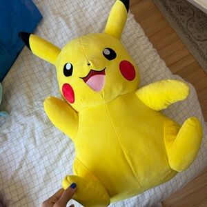 NWOT Large Pokemon Pikachu Plush